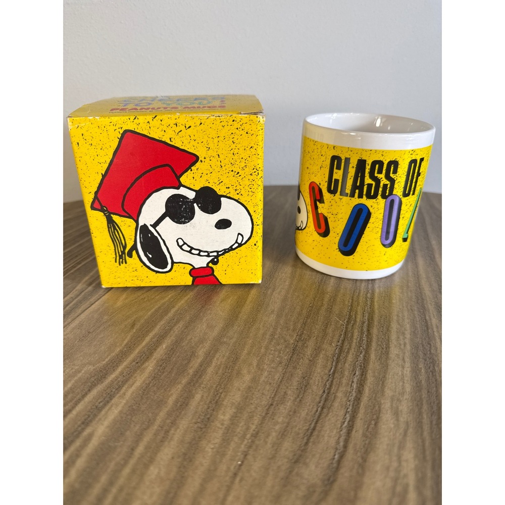 Vintage 1988 Peanuts Applause Mug Joe Cool Grad Yellow Class of Cool Open Box